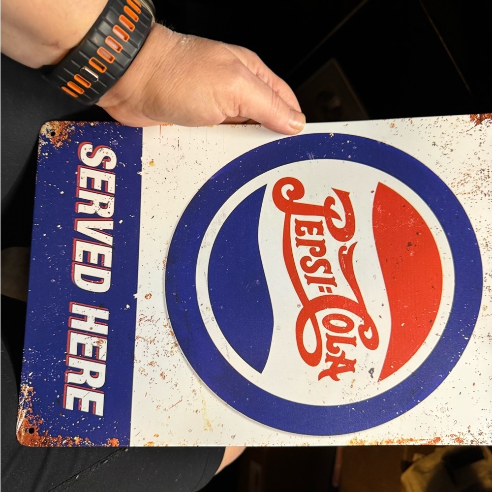 Pepsi Red and Blue Vintage Wall Art - Picture 4 of 10